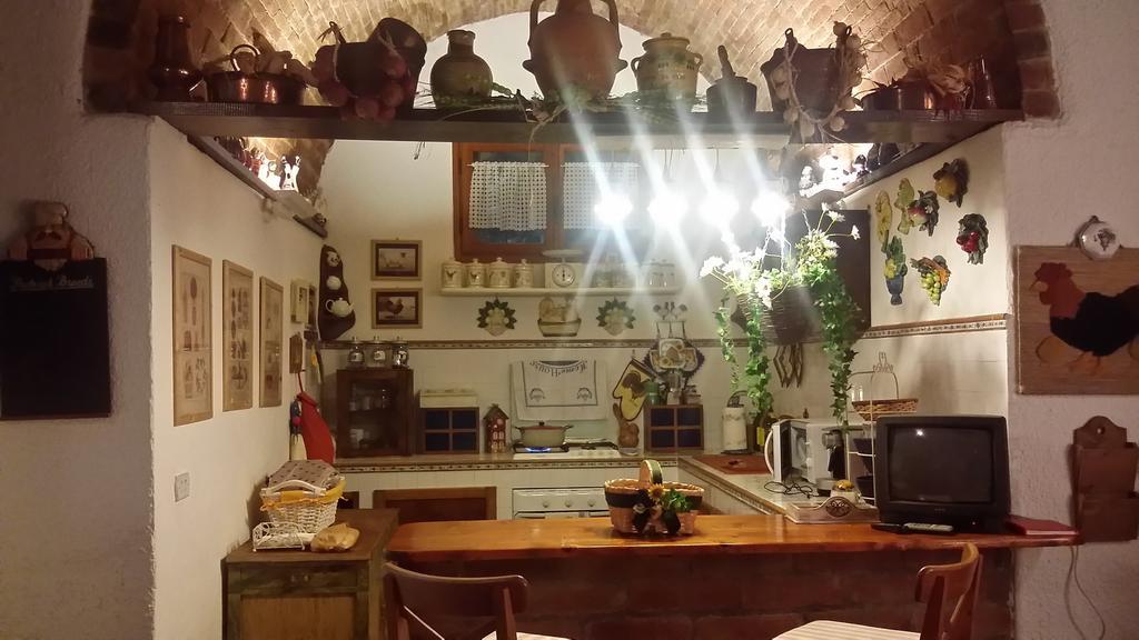 Il Frullino - Antico Casale Hotel Mastiano Room photo
